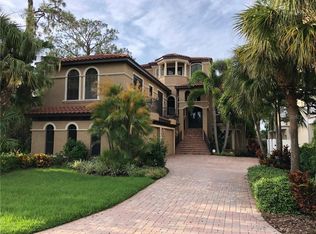 5505 Manatee Point Dr, New Port Richey, FL 34652