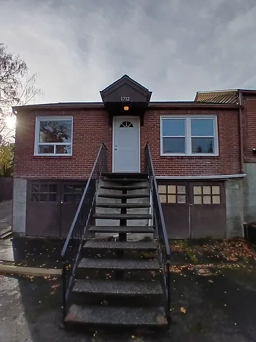 1712 High Ave Photo 1