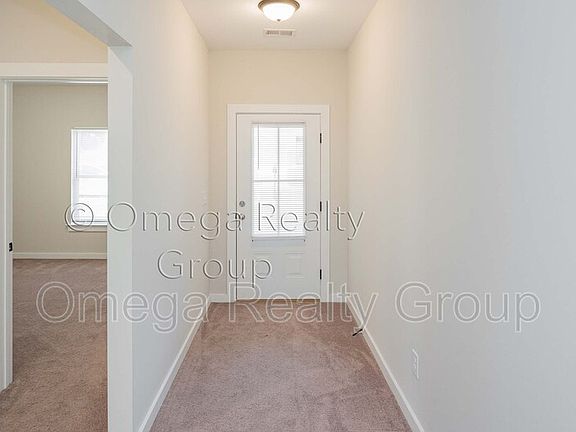 4th image of 7075 Shadesbrook Cir