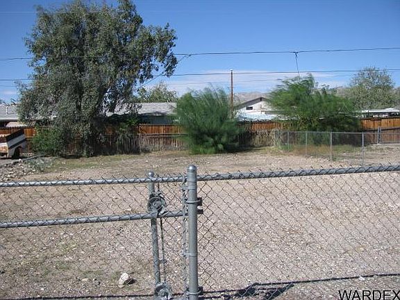 5th image of 2139 Balboa Dr