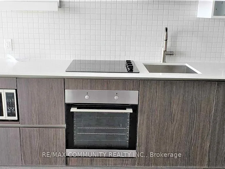 898 Portage Pkwy #4705 — Photo 5