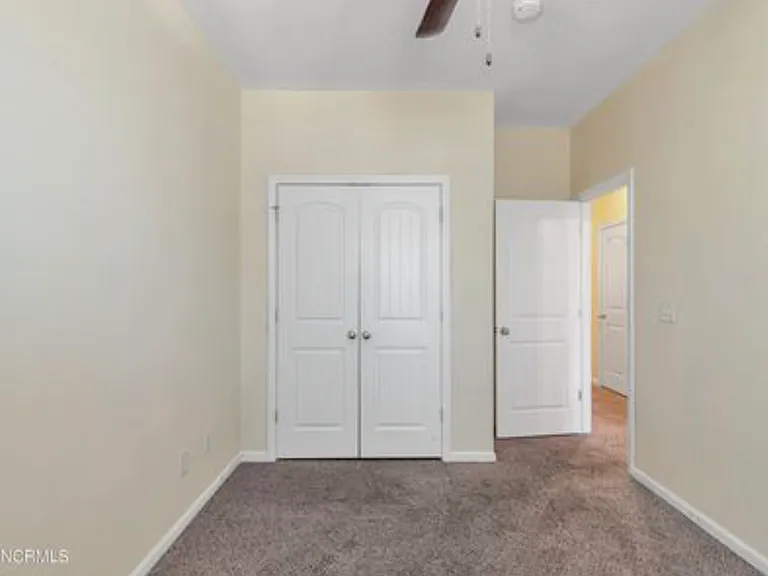 110 Waterstone Ln — Photo 12