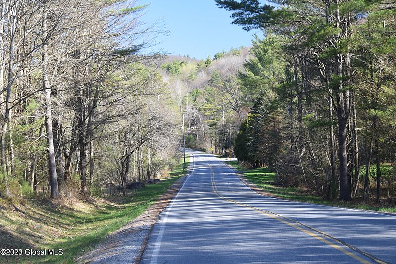 3rd image of 85 Edgecomb Pond Road