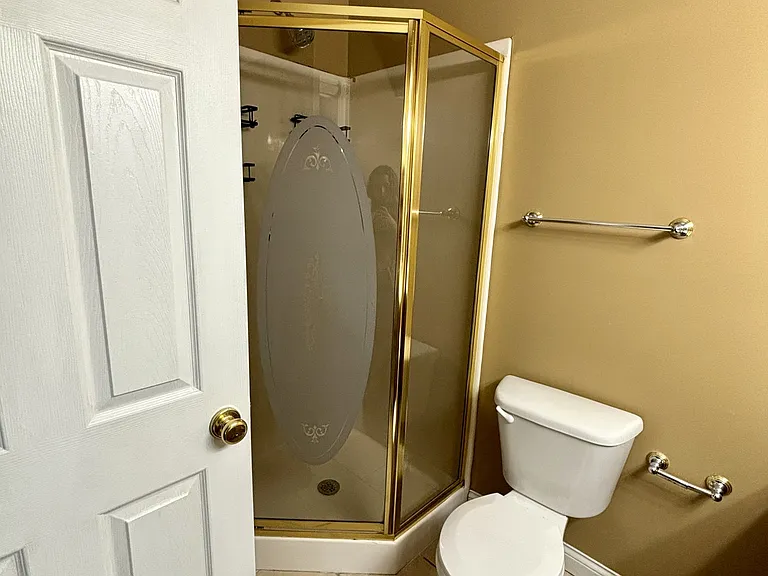 77 Margaret Rose Ln — Photo 14