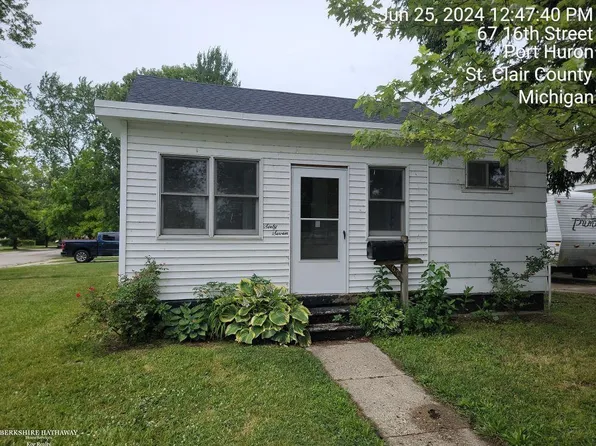 67 16th St, Port Huron, MI 48060