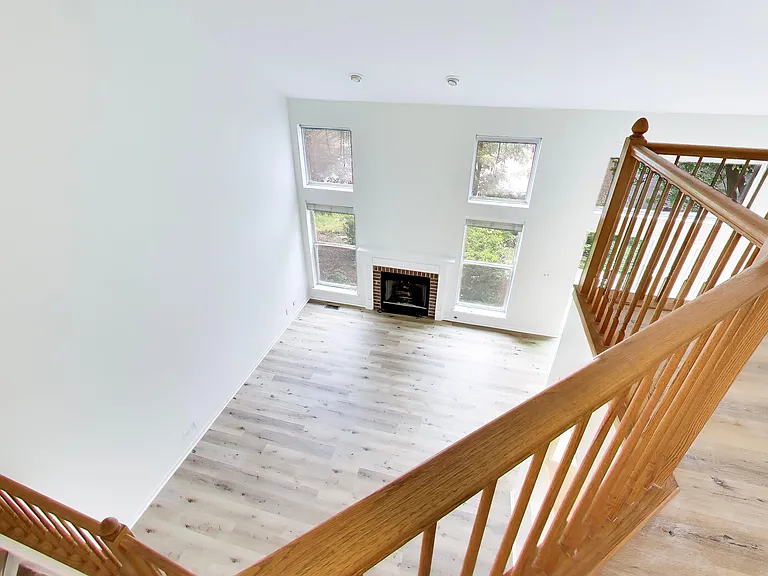 312 E Tall Oaks Ln — Photo 13