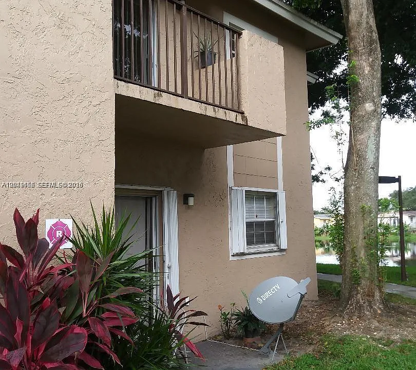 1761 NW 96th Ter #3H
