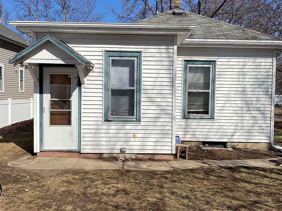 2nd image of 1305 S Cecelia St