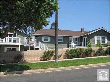 1st image of 631 S Clementine St