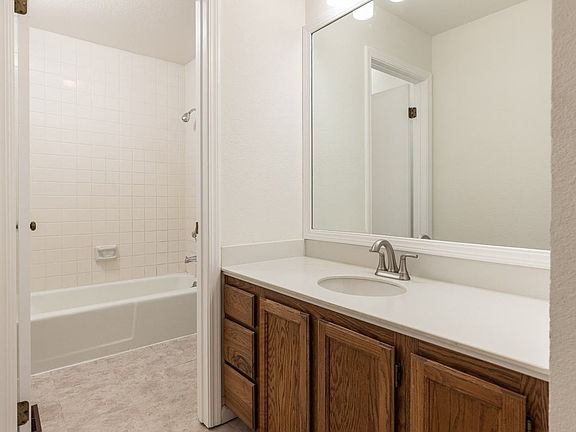 2nd image of 135 White Oaks Ln Unit 135