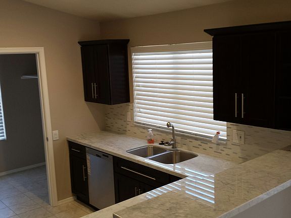 4th image of 4126 E Tanglewood Dr