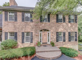 25W500 Plamondon Rd, Wheaton, IL 60189