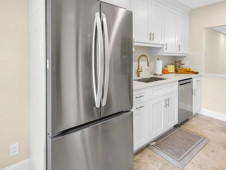 1111 Mahogany Way #76-B — Photo 4