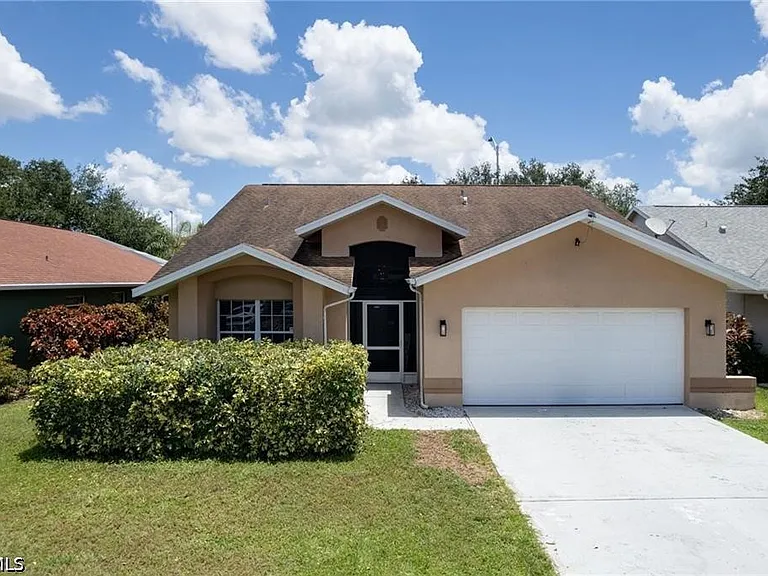 17791 Castle Harbor Dr — Photo 1