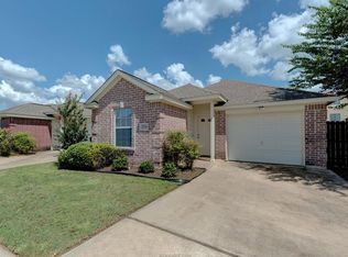 2536 Rhapsody Ct, Bryan, TX 77802