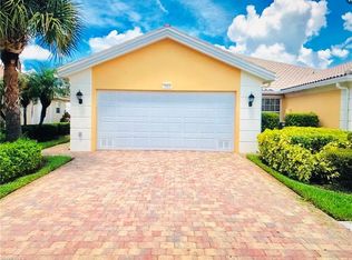 7413 Emilia Ln, Naples, FL 34114