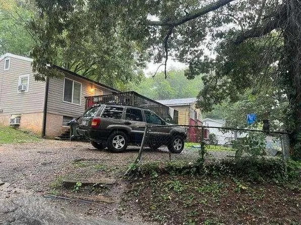 1010 Gillespie Rd, Chattanooga, TN 37411