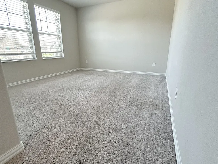 212 Stonebrook Trl — Photo 27