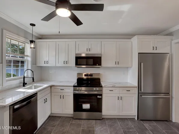 22 Edinburgh Lane #D, Manchester, NJ 08759