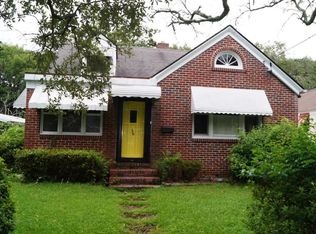 36 Yeadon Ave, Charleston, SC 29407