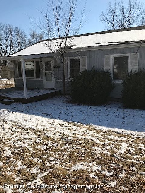 1st image of 504 N Westwood Dr