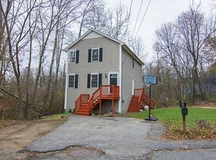 2 Hayes St, Methuen, MA 01844