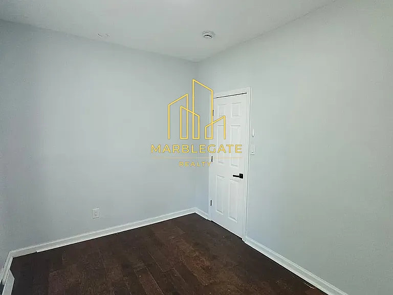 10 Rodwell Ave #11 — Photo 7
