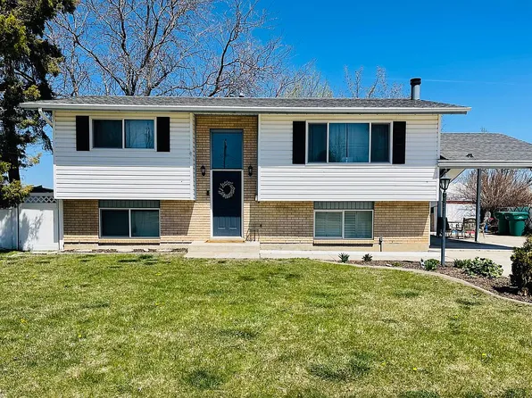 2052 W 4600 S, Roy, UT 84067