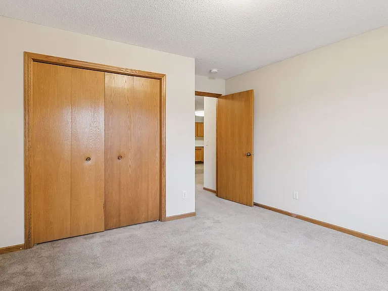 337D Williamsburg Pl — Photo 18