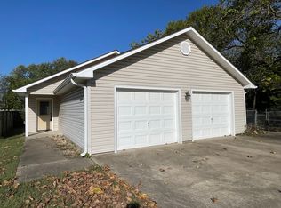 2430 S Cleveland Ave, Joplin, MO 64804