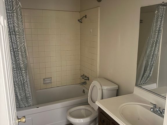 4th image of 2563 Alabama St