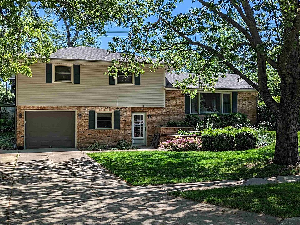 1st image of 912 Starview Dr