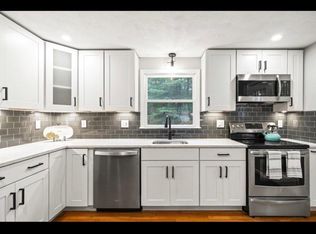 42 Waltham St, Woburn, MA 01801