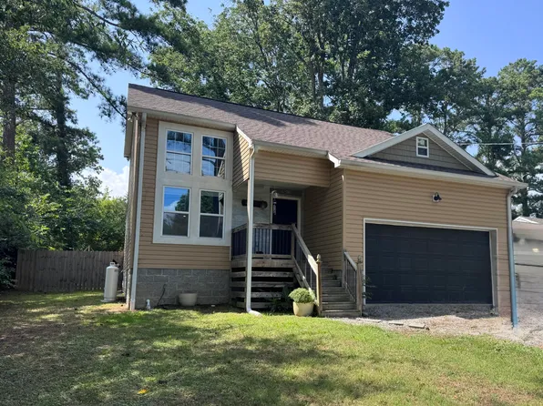 443 Poplar St, Trenton, GA 30752