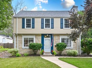 2962 N 90th St, Milwaukee, WI 53222