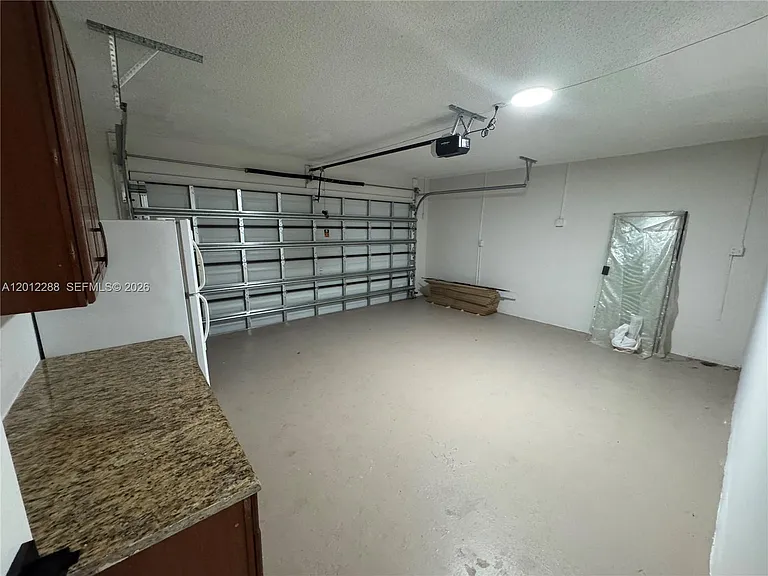 9234 Southampton Pl — Photo 19