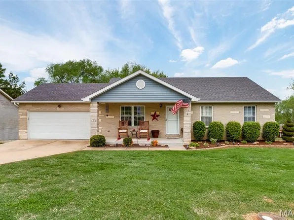 1025 Cherry Ln, Catawissa, MO 63015