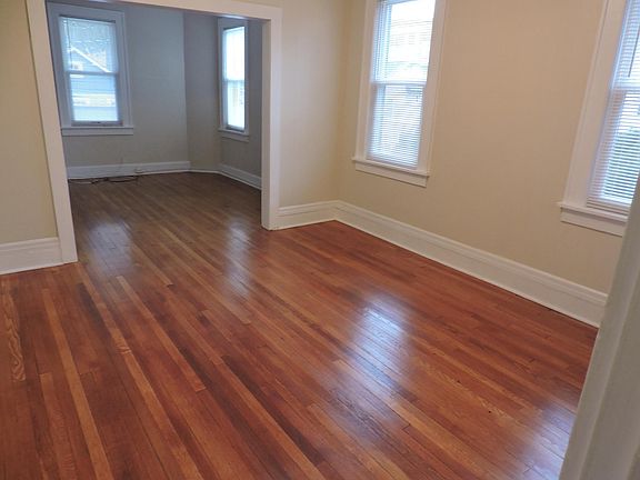5th image of 9 Baylis Ct #487