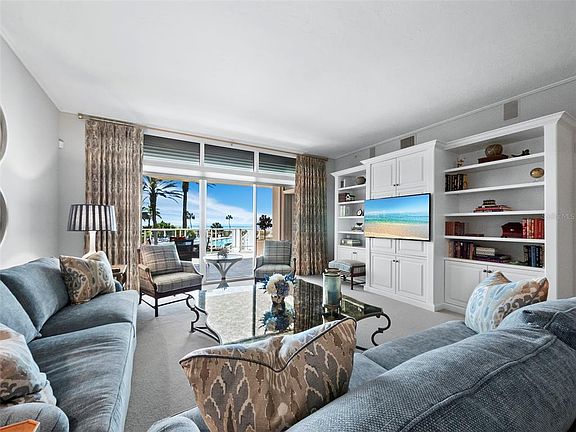 5th image of 2185 GULF OF MEXICO DRIVE #212