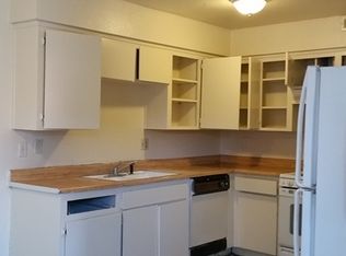 474 N Glenn Ave, Fresno, CA 93701