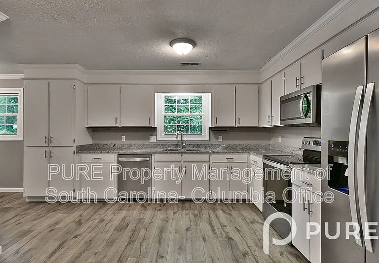 3 Village Ct — Photo 13