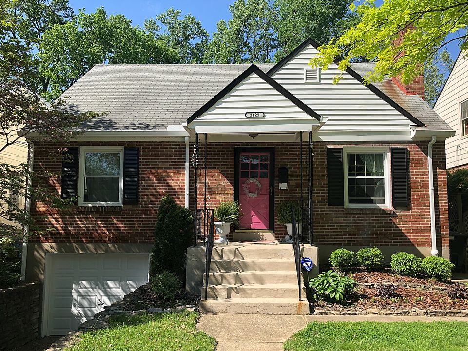 1st image of 3422 Oak Ln