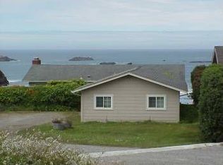 584 Pacific St, Trinidad, CA 95570