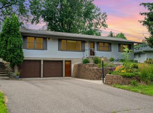 270 Demar Ave, Shoreview, MN 55126