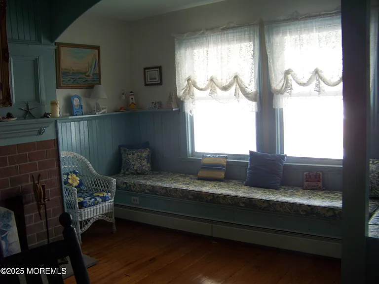 336 East Ave — Photo 13