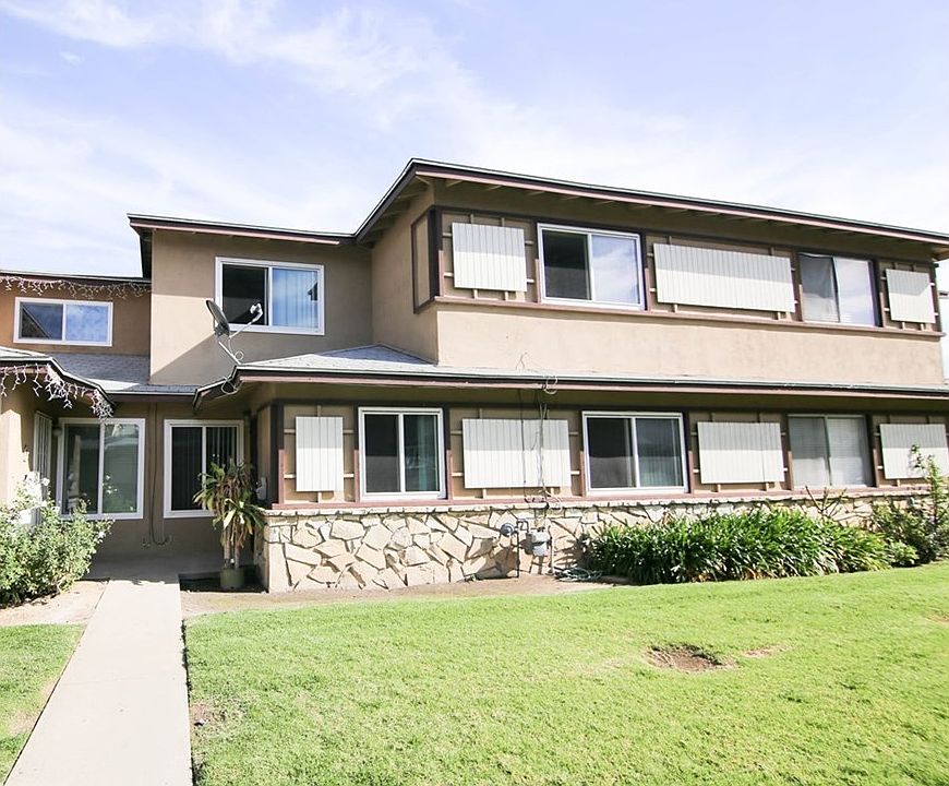 1st image of 12816 Barranca Ln