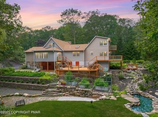 142 Bloss Rd, Canadensis, PA 18325