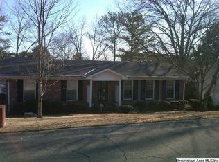 571 Zinnia Ln, Birmingham, AL 35215