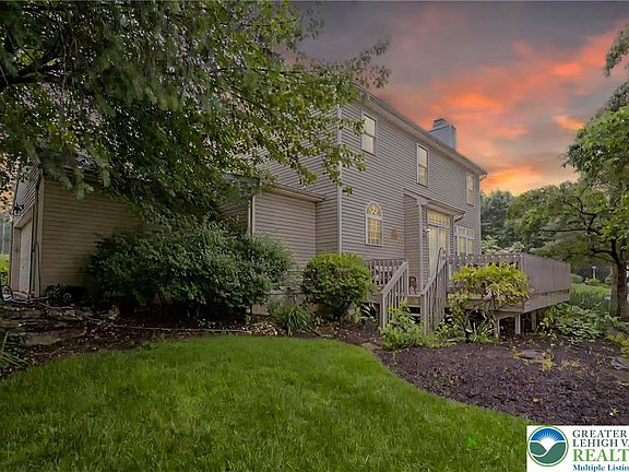 2nd image of 5900 Wayside Dr