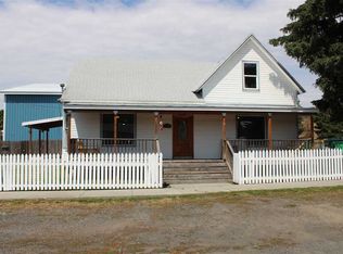116 NE Division St, Wilbur, WA 99185